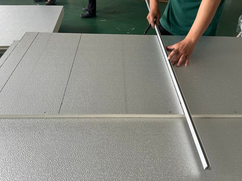 Fabrication of Pre-insulated Duct Fabrication of Pre-insulated Duct